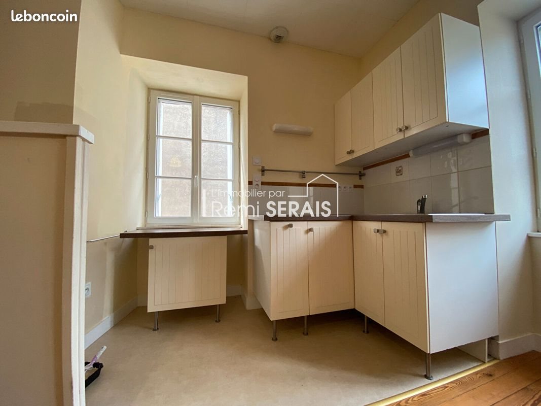 Appartement à louer, 47m², Domfront