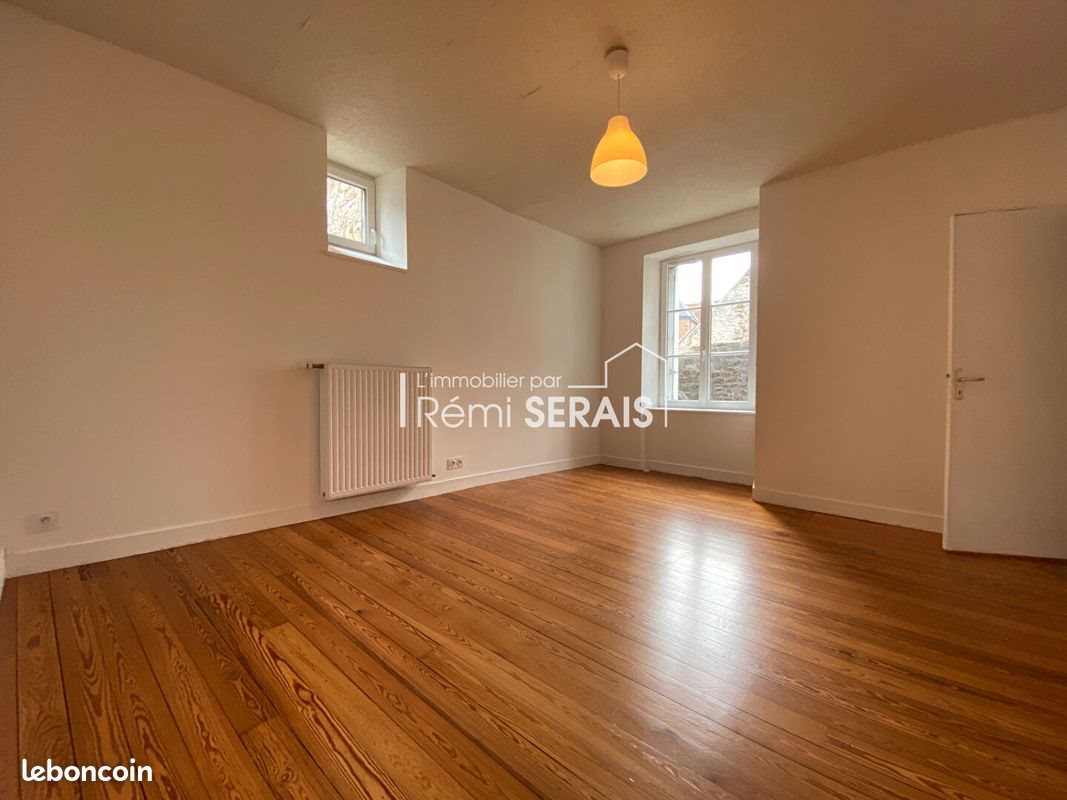 Appartement à louer, 47m², Domfront