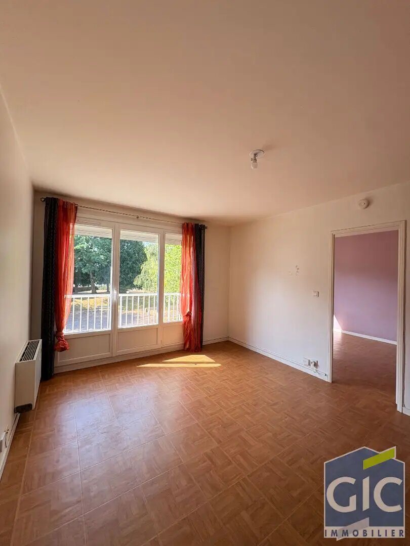 Appartement à louer, 42m², Hérouville-Saint-Clair