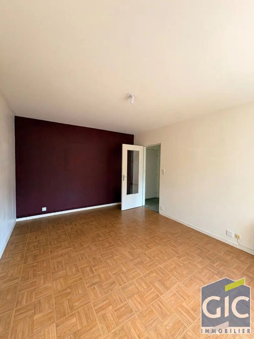 Appartement à louer, 42m², Hérouville-Saint-Clair