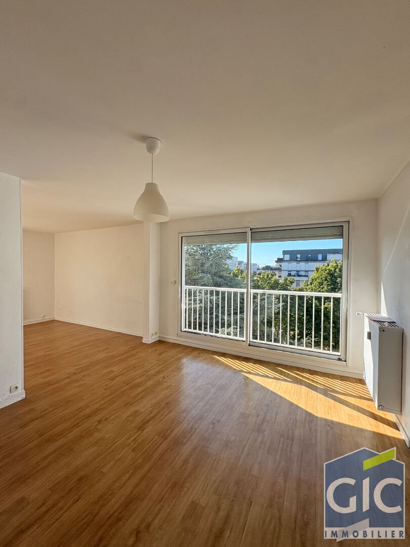 Appartement à louer, 62m², Hérouville-Saint-Clair