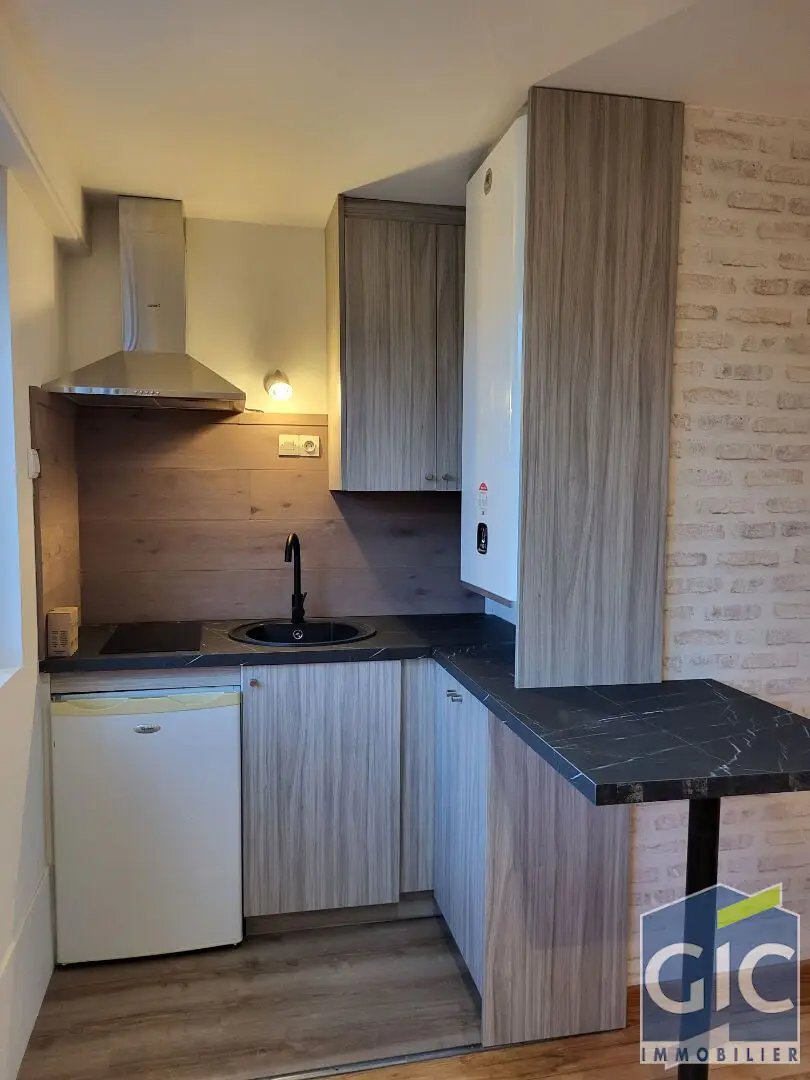 Appartement à louer, 21m², Caen