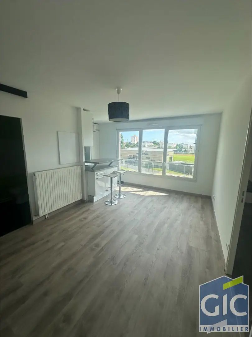 Appartement à louer, 37m², Hérouville-Saint-Clair