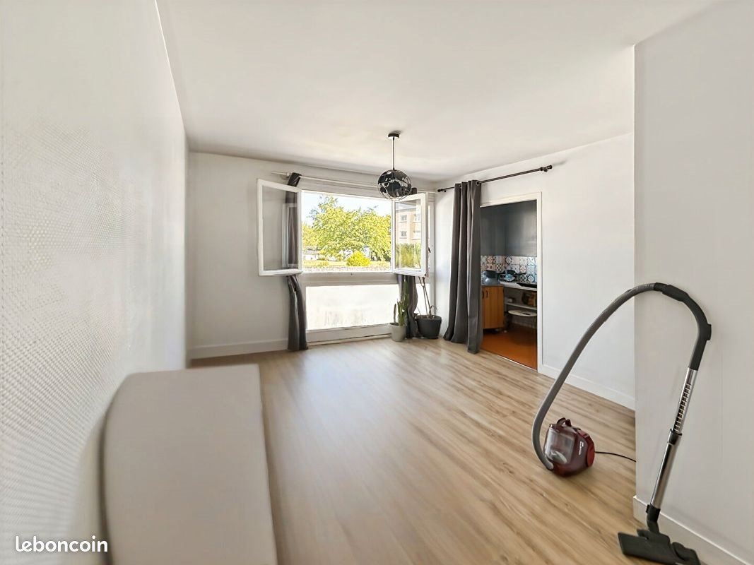 Appartement à louer, 24m², Caen