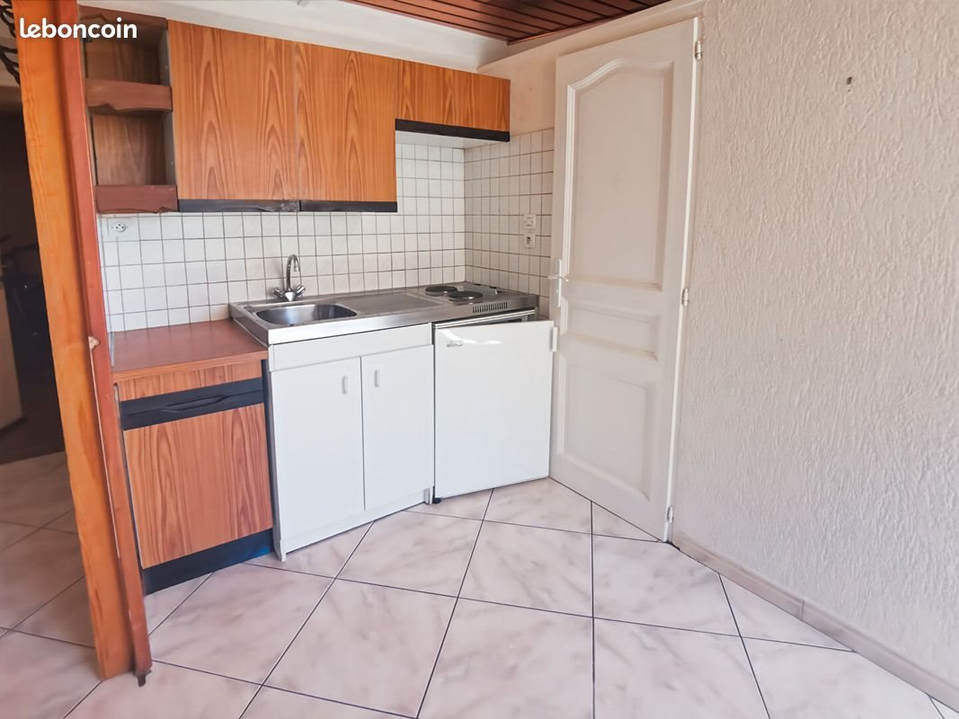 Appartement à louer, 19m², Caen