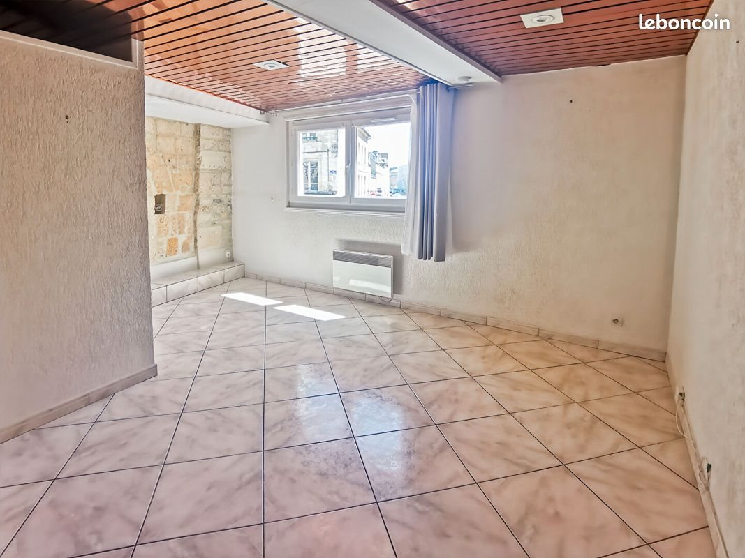 Appartement à louer, 19m², Caen