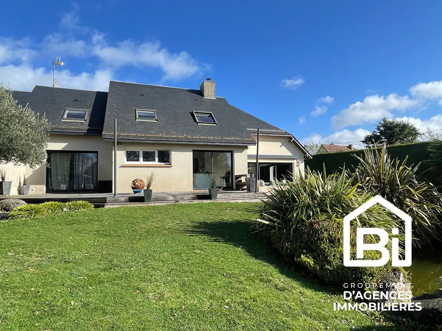 Maison à vendre, 207m², Hermanville-sur-Mer
