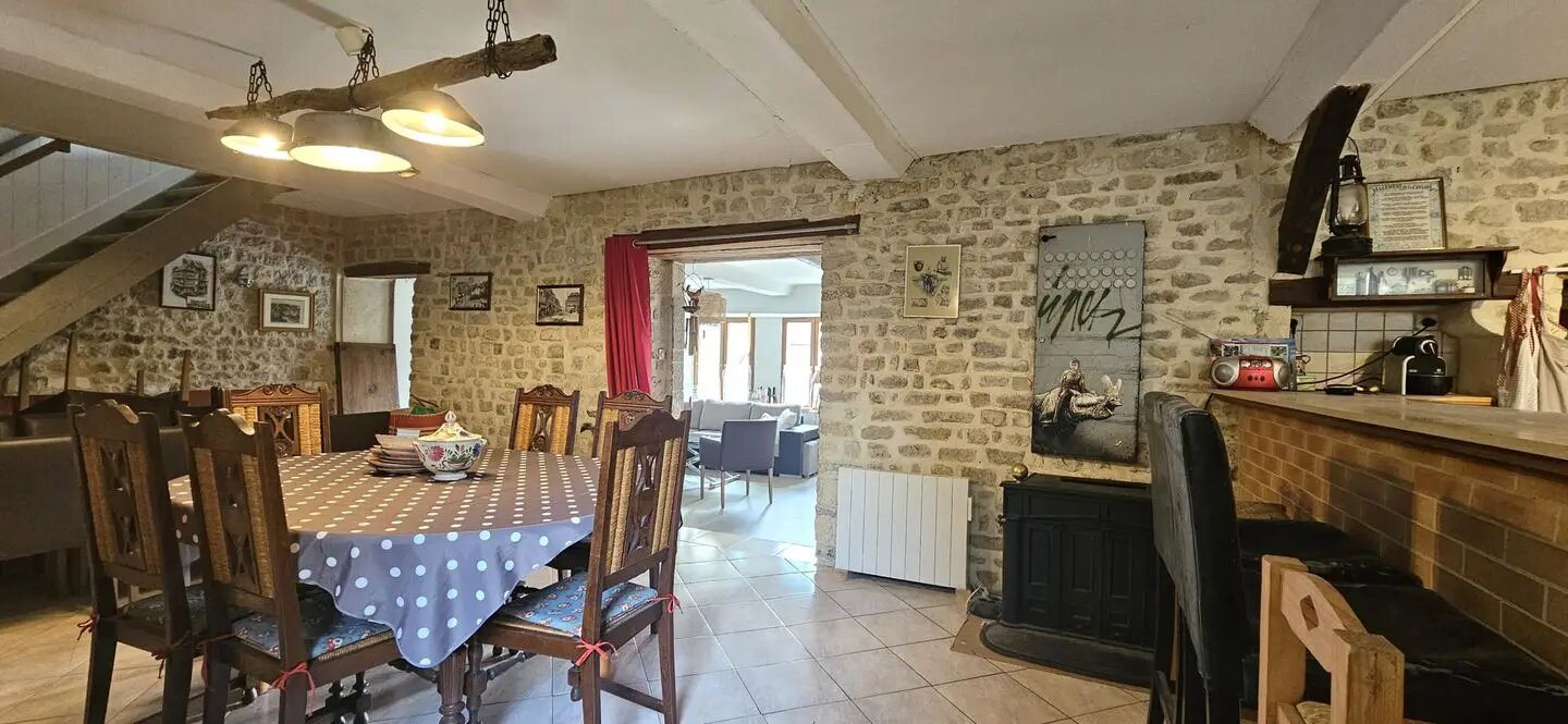 Maison à vendre, 132m², Bernesq