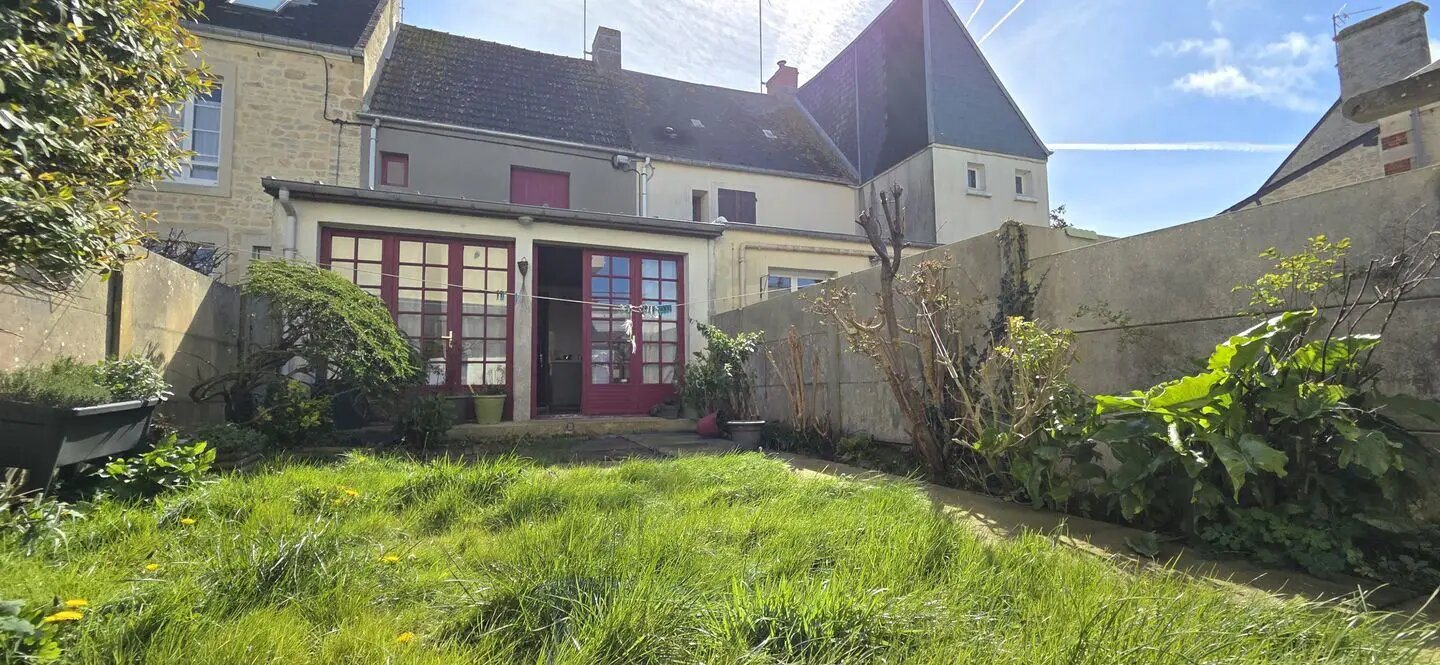 Maison à vendre, 75m², Grandcamp-Maisy