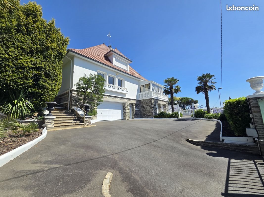 Maison à vendre, 281m², Saint-Lô
