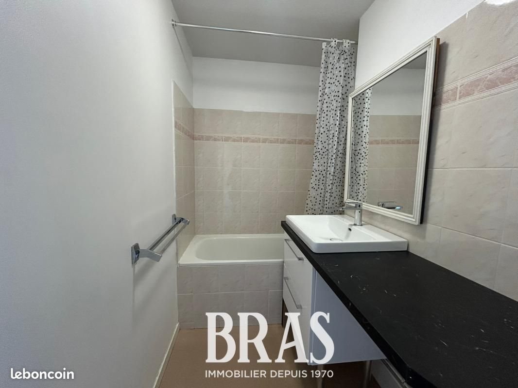 Appartement à louer, 62m², Vannes