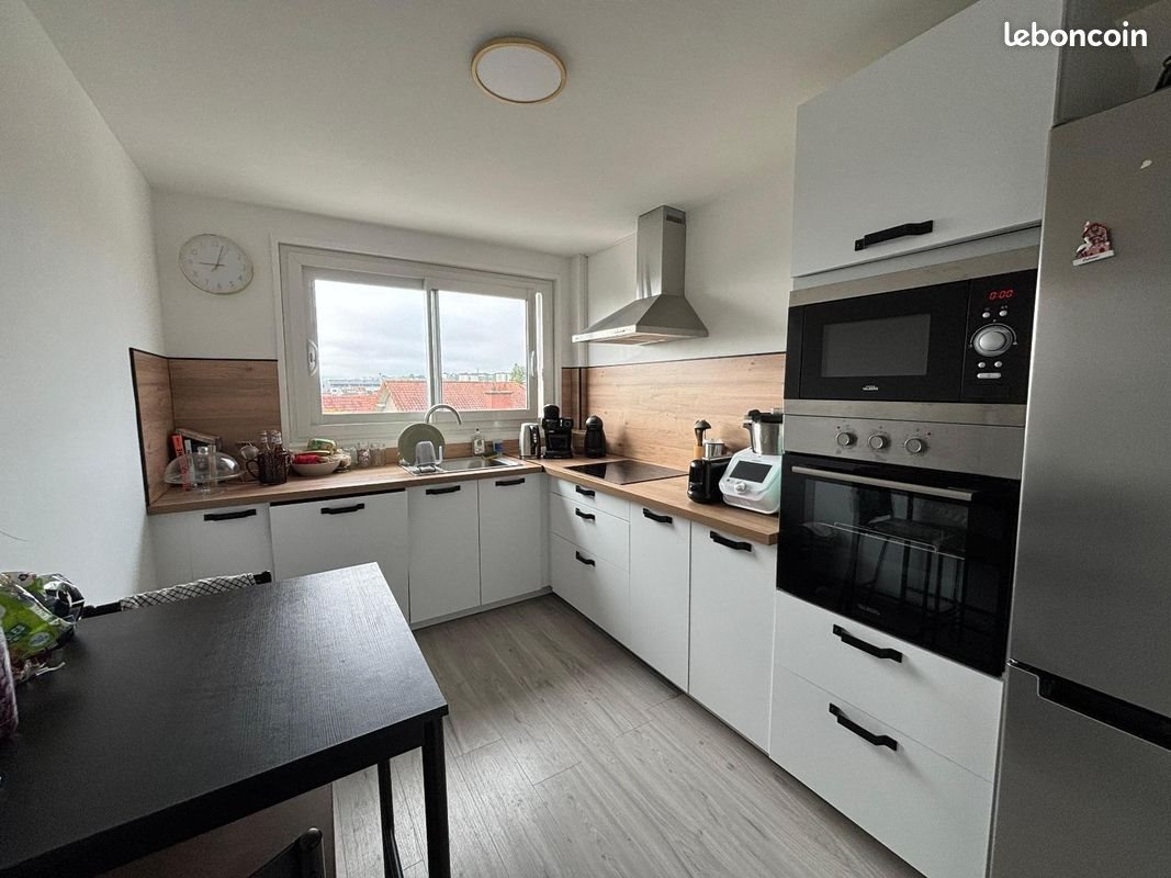 Appartement à louer, 90m², Equeurdreville-Hainneville