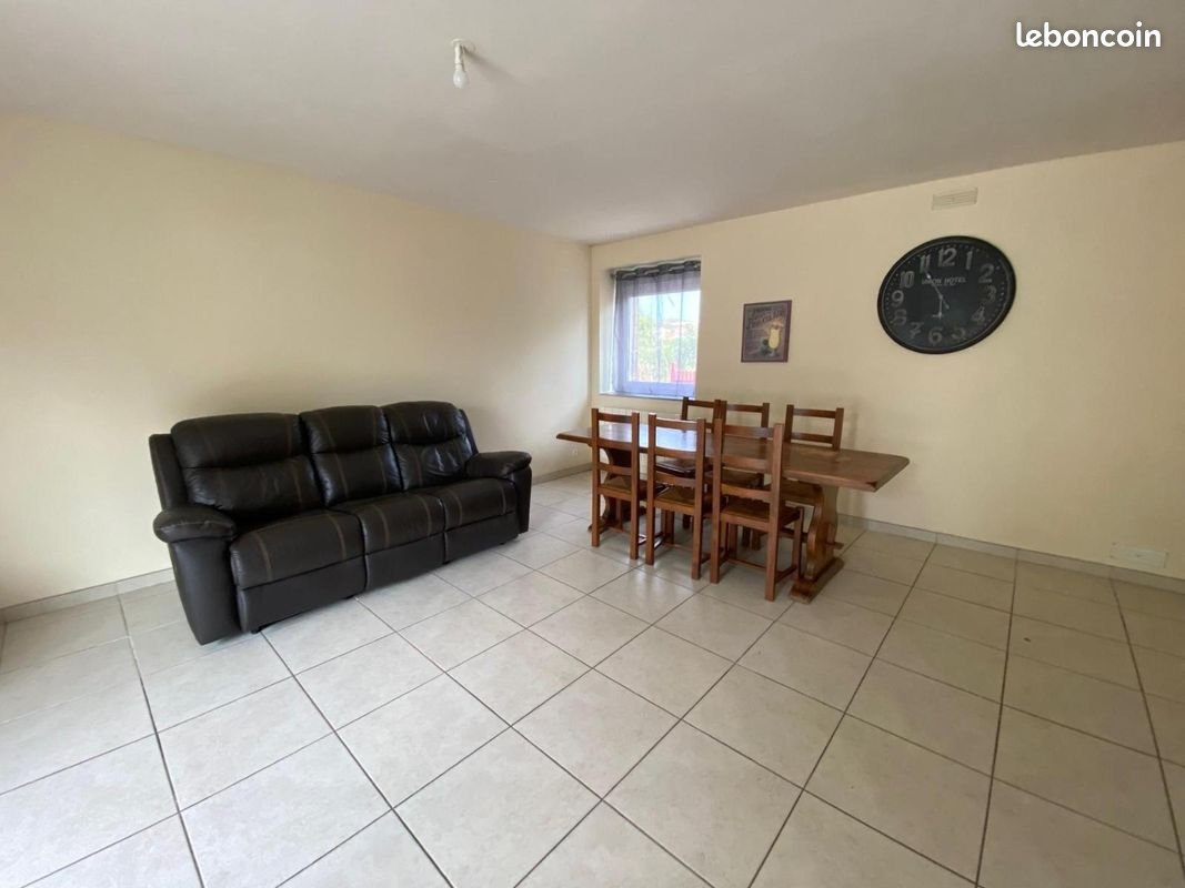 Maison à louer, 37m², Surtainville