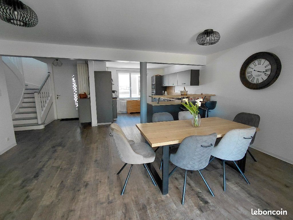 Maison à vendre, 154m², Equeurdreville-Hainneville