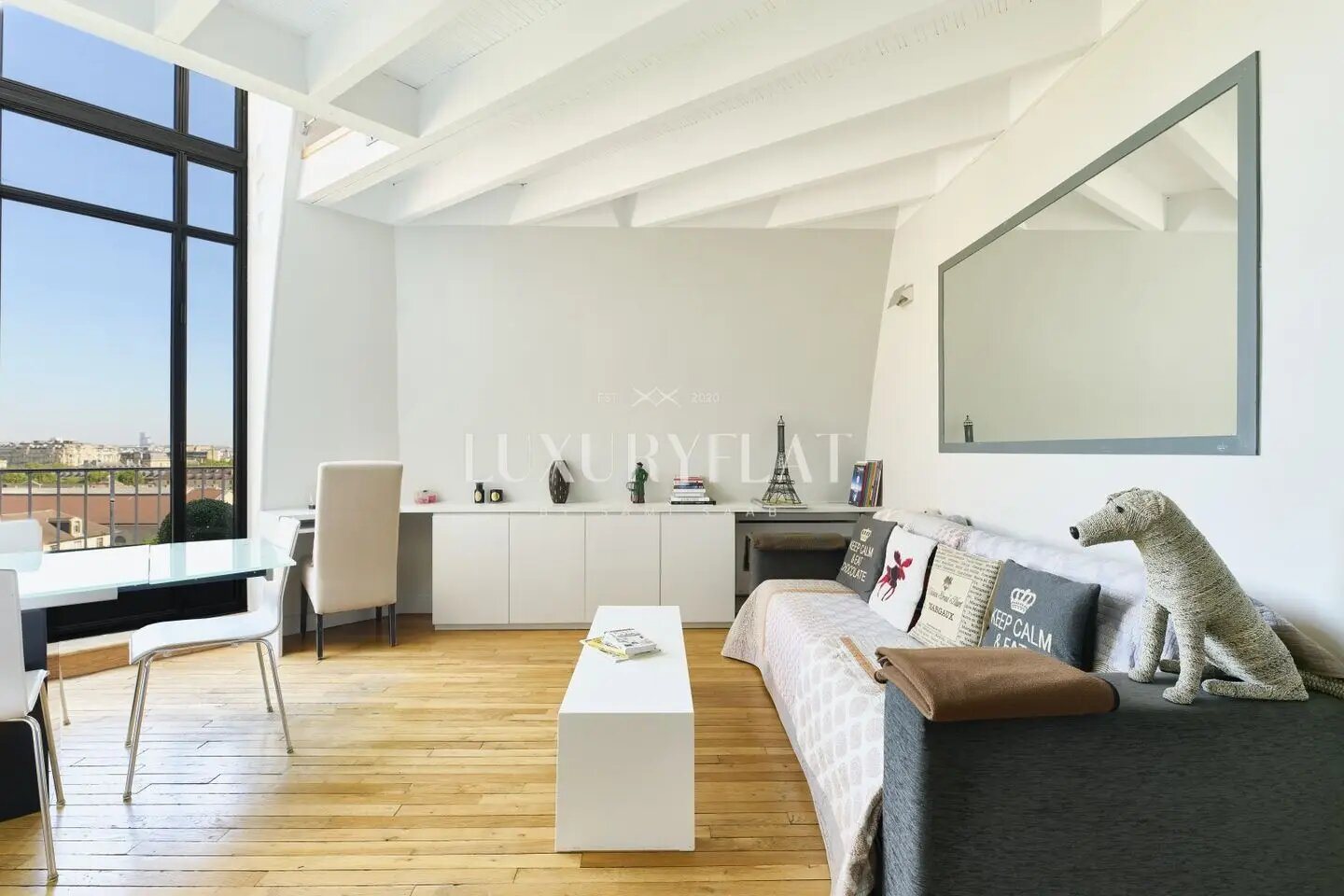 Appartement à louer, 70m², Paris 7ème