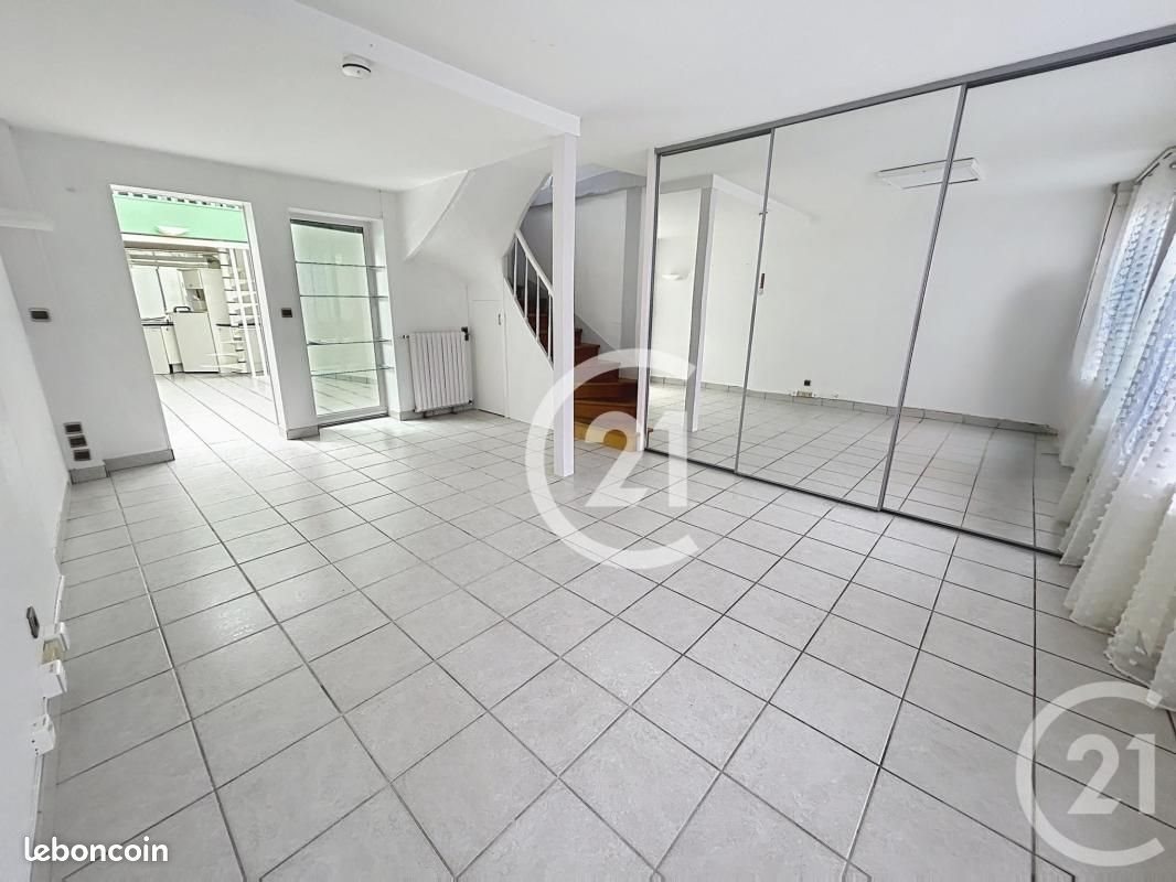 Maison à louer, 83m², Evreux