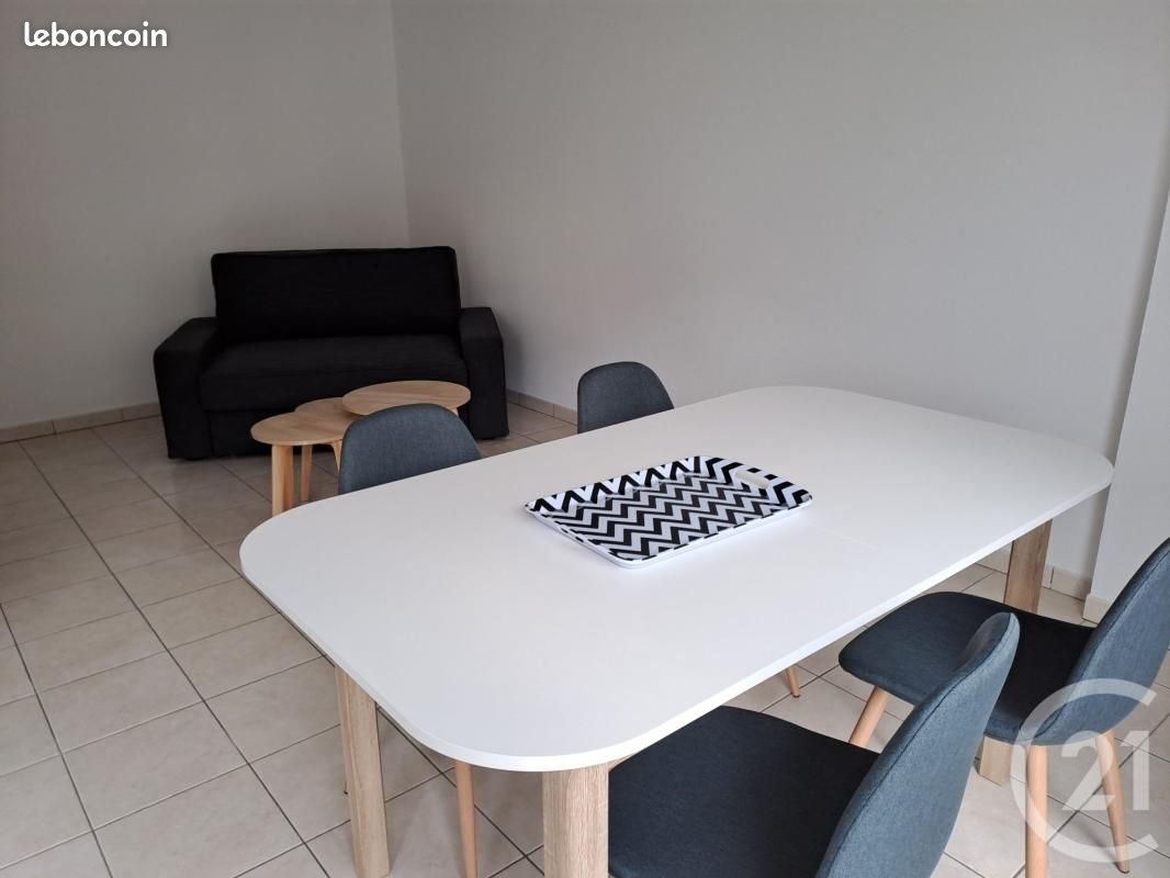 Appartement à louer, 43m², Alençon