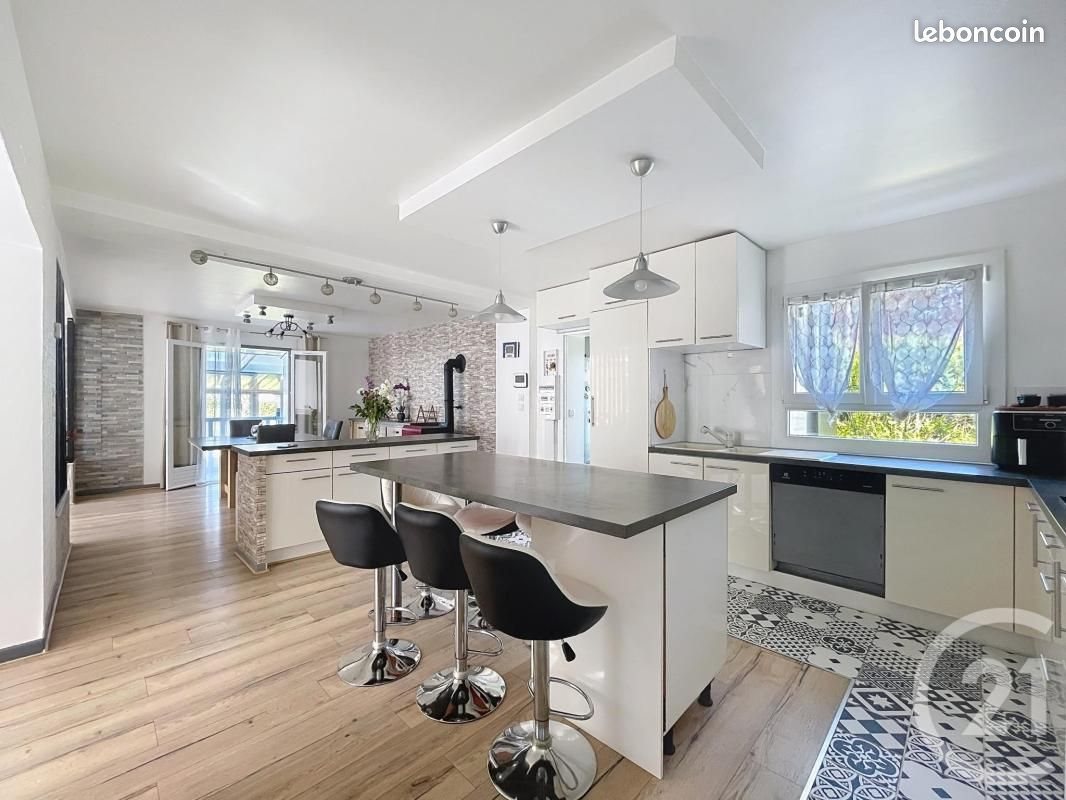 Maison à vendre, 153m², Guichainville