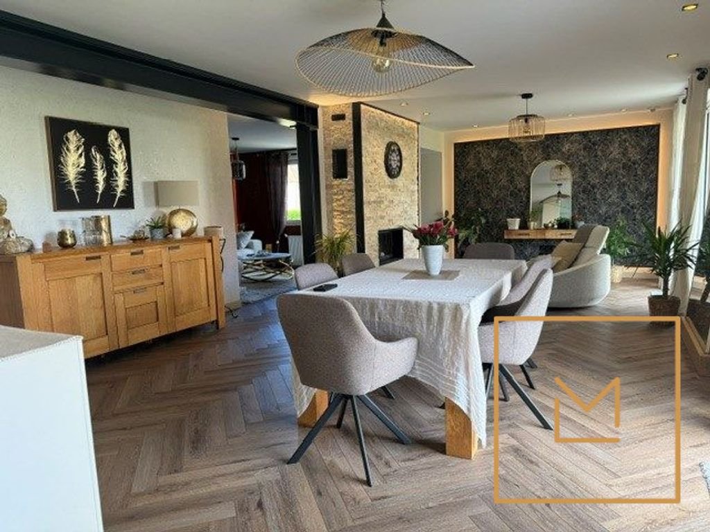 Maison à vendre, 150m², Castine-en-Plaine