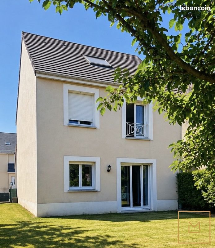 Maison à vendre, 81m², Ifs
