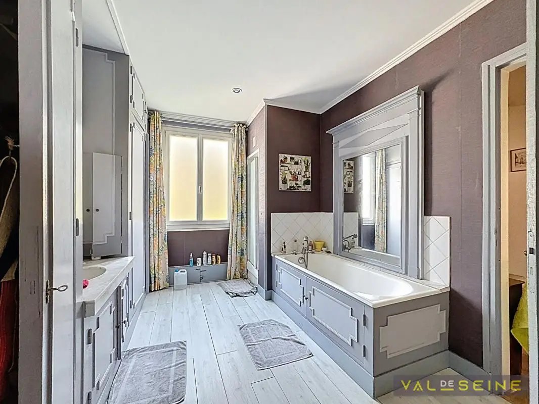 Maison à vendre, 200m², Bihorel
