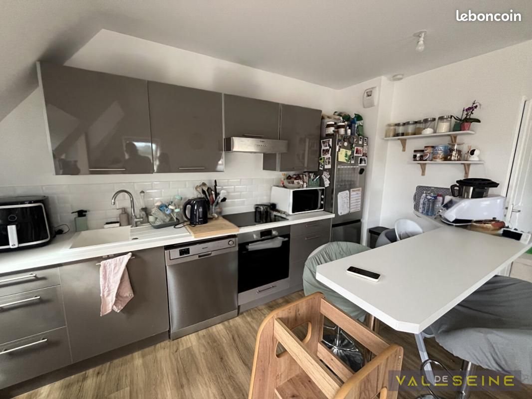 Appartement à louer, 60m², Buchy