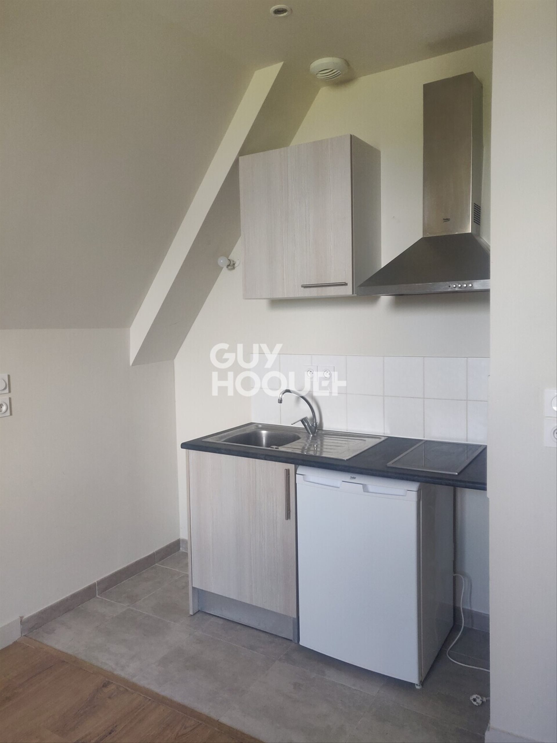 Appartement à louer, 26m², Abondant