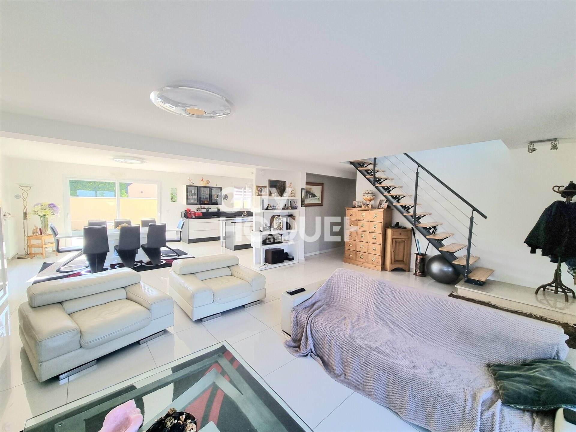 Maison à vendre, 218m², Abondant