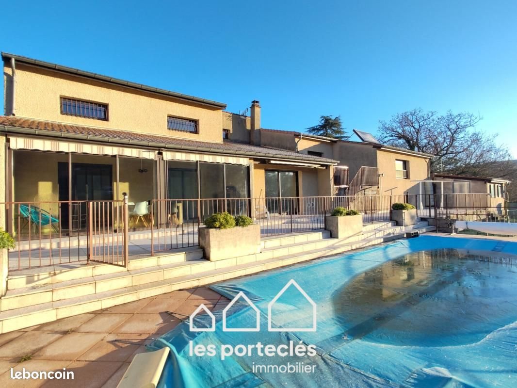 Maison à vendre, 138m², Privas