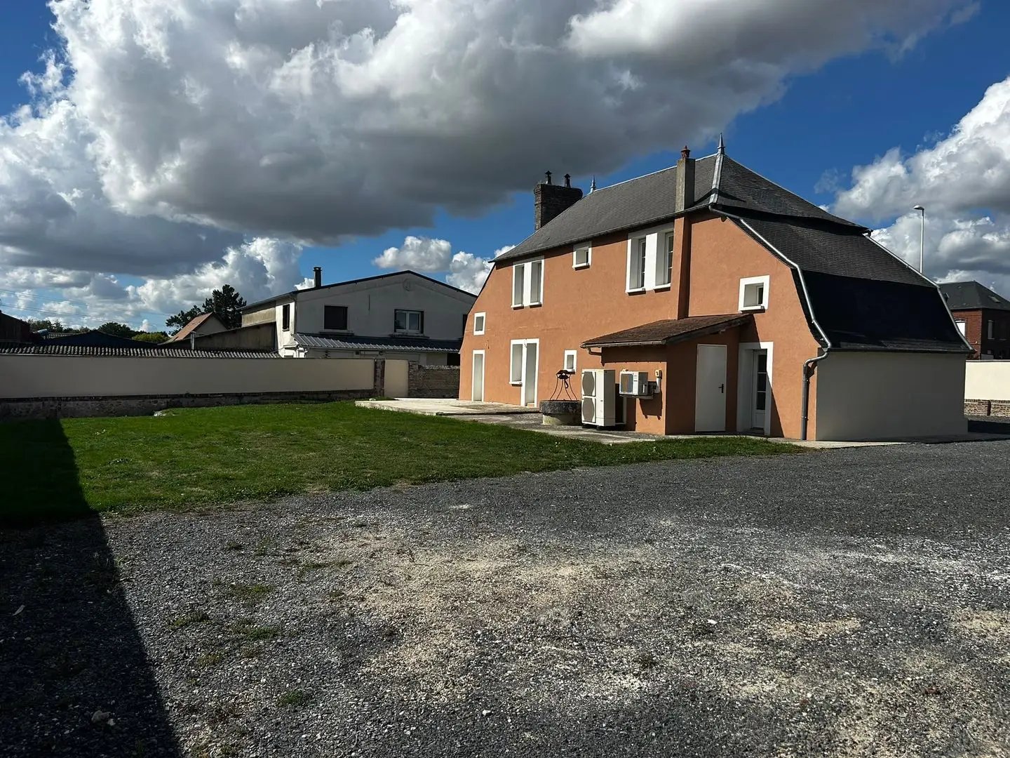 Maison à vendre, 110m², Rougemontiers