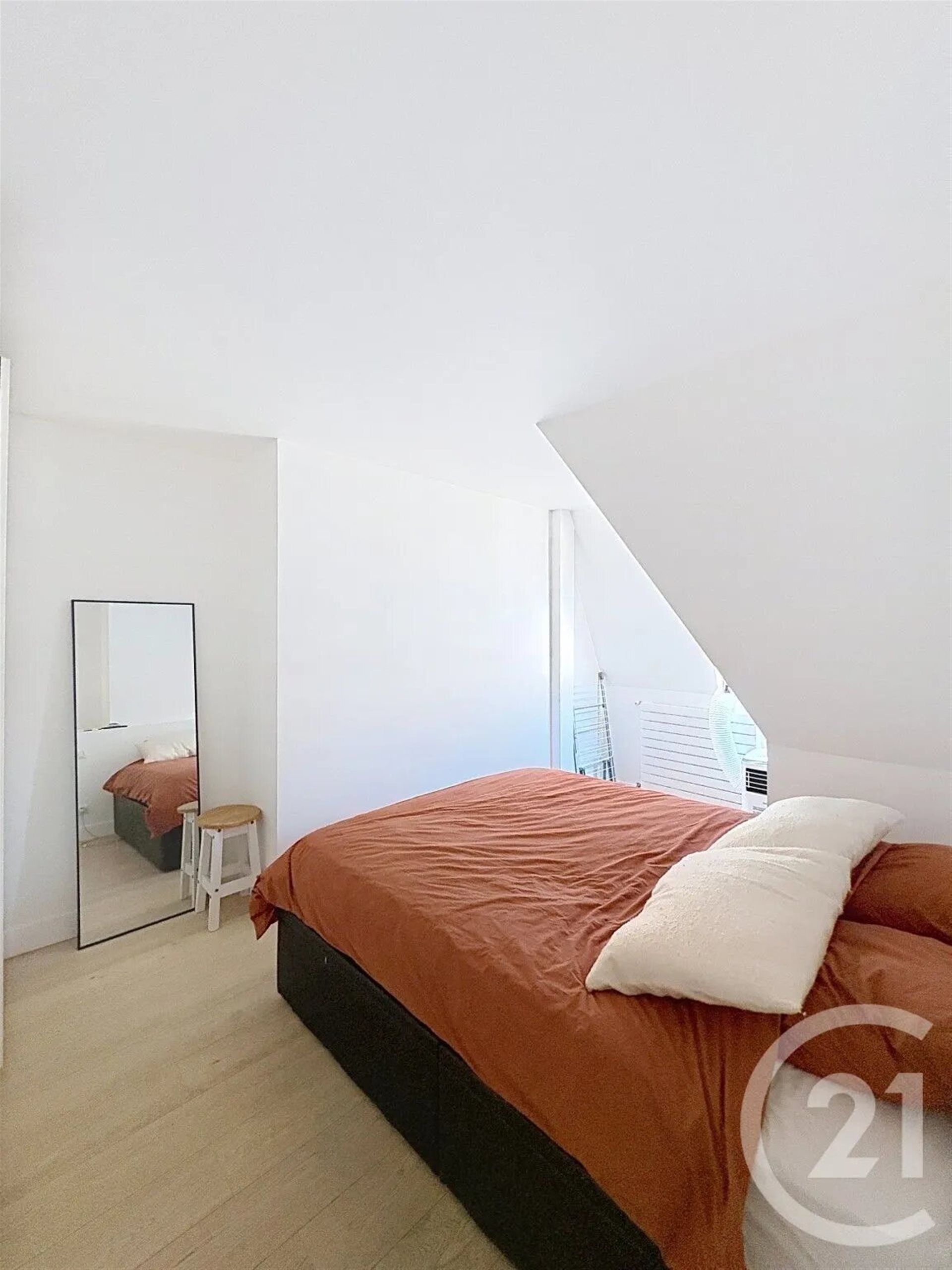 Appartement à louer, 32m², Levallois-Perret