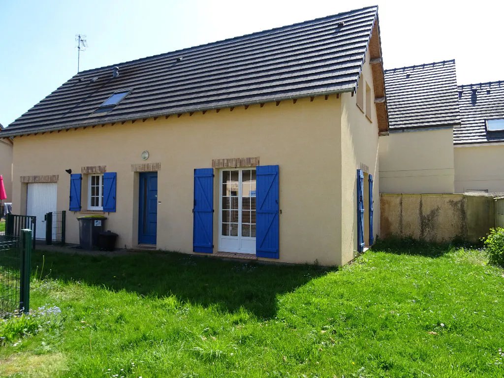 Maison à louer, 83m², Gravigny