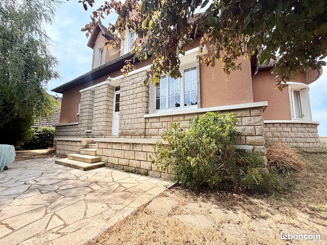 Maison à vendre, 144m², Illiers-l'Evêque