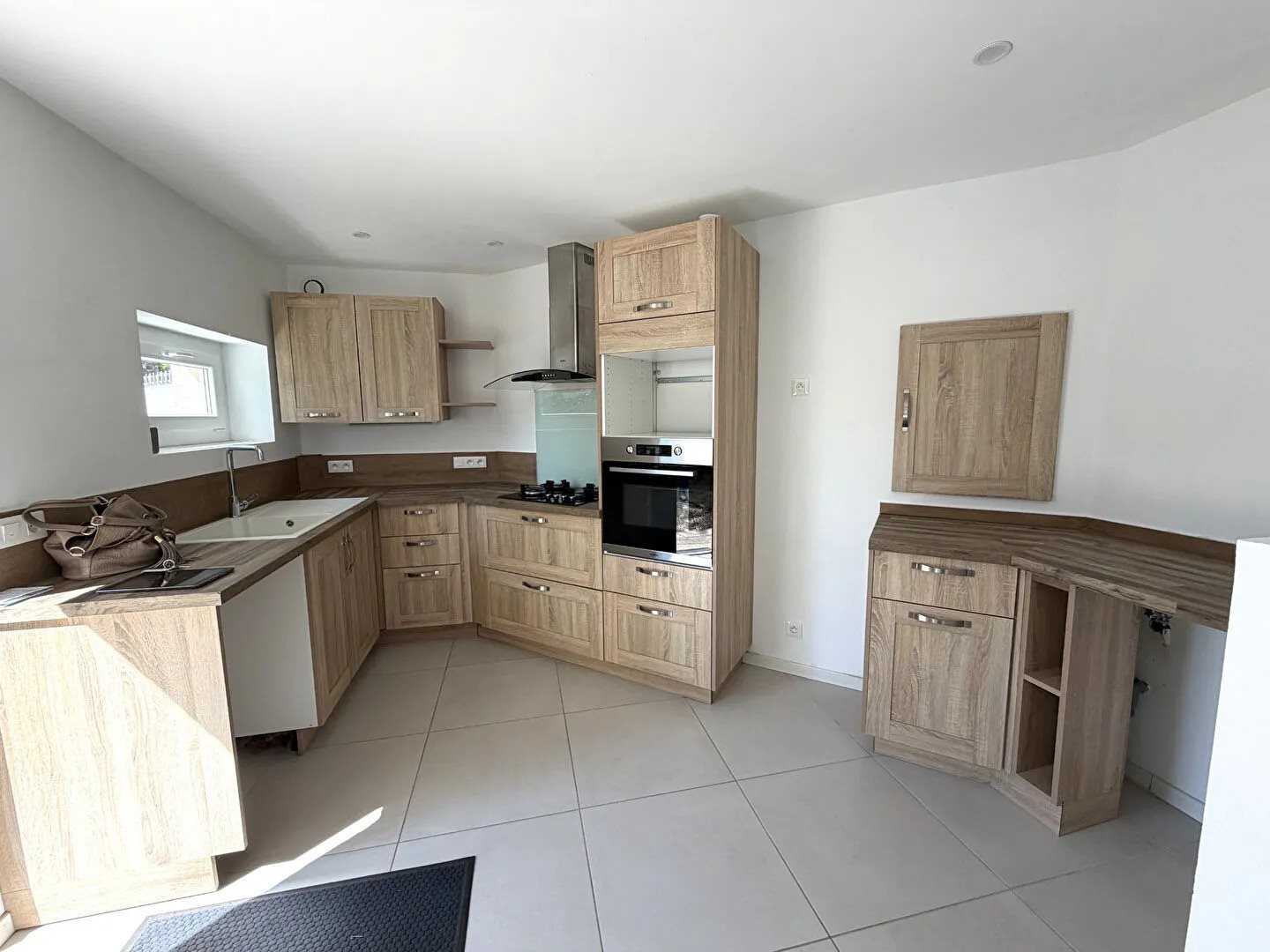 Maison à louer, 75m², Claville