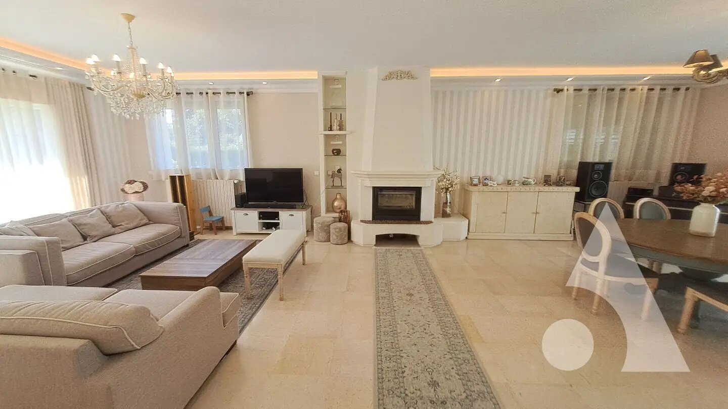Maison à vendre, 200m², Magny-les-Hameaux