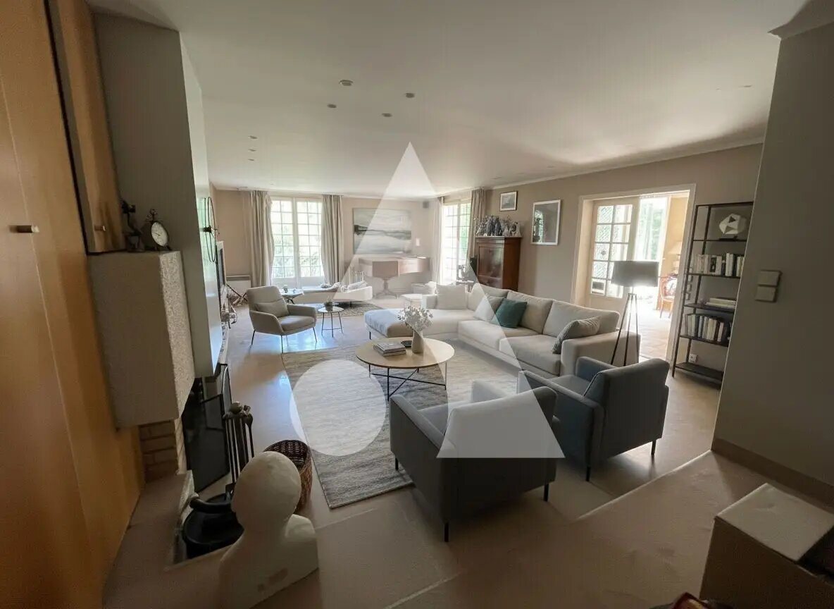Maison à vendre, 210m², Saint-Gratien