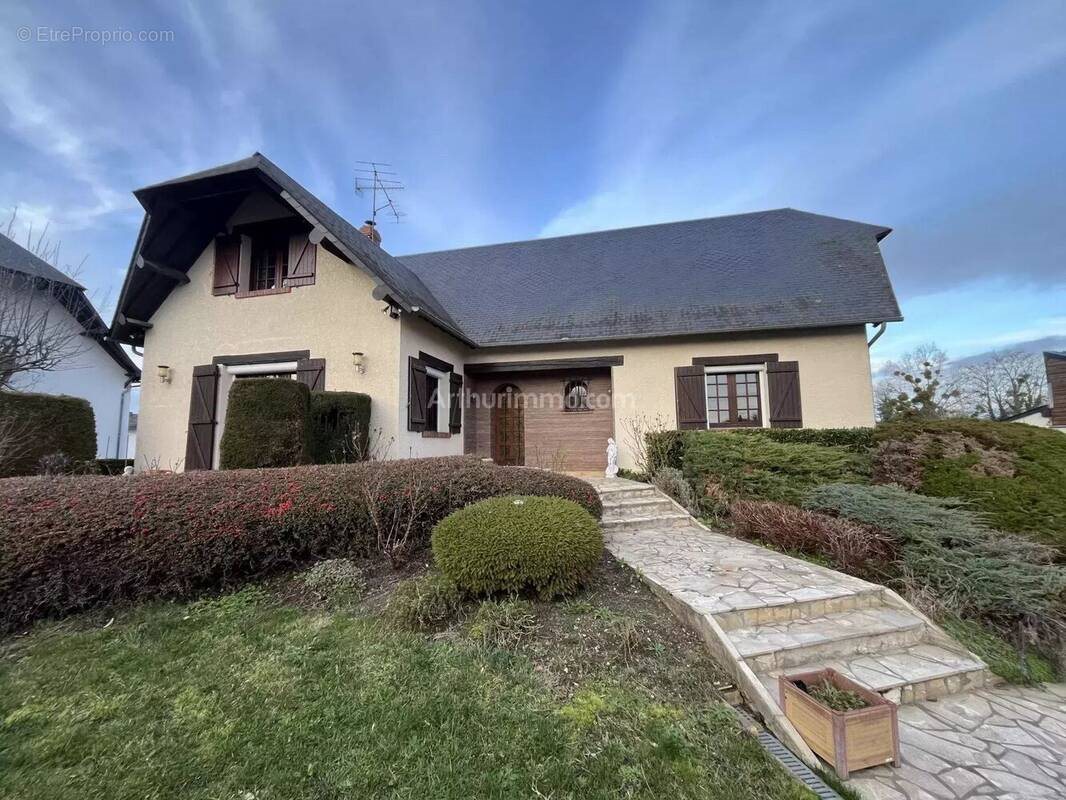 Maison à vendre, 199m², Gournay-en-Bray