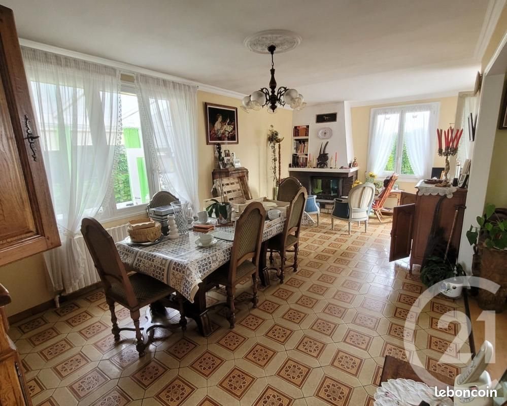 Maison à vendre, 111m², Gournay-en-Bray