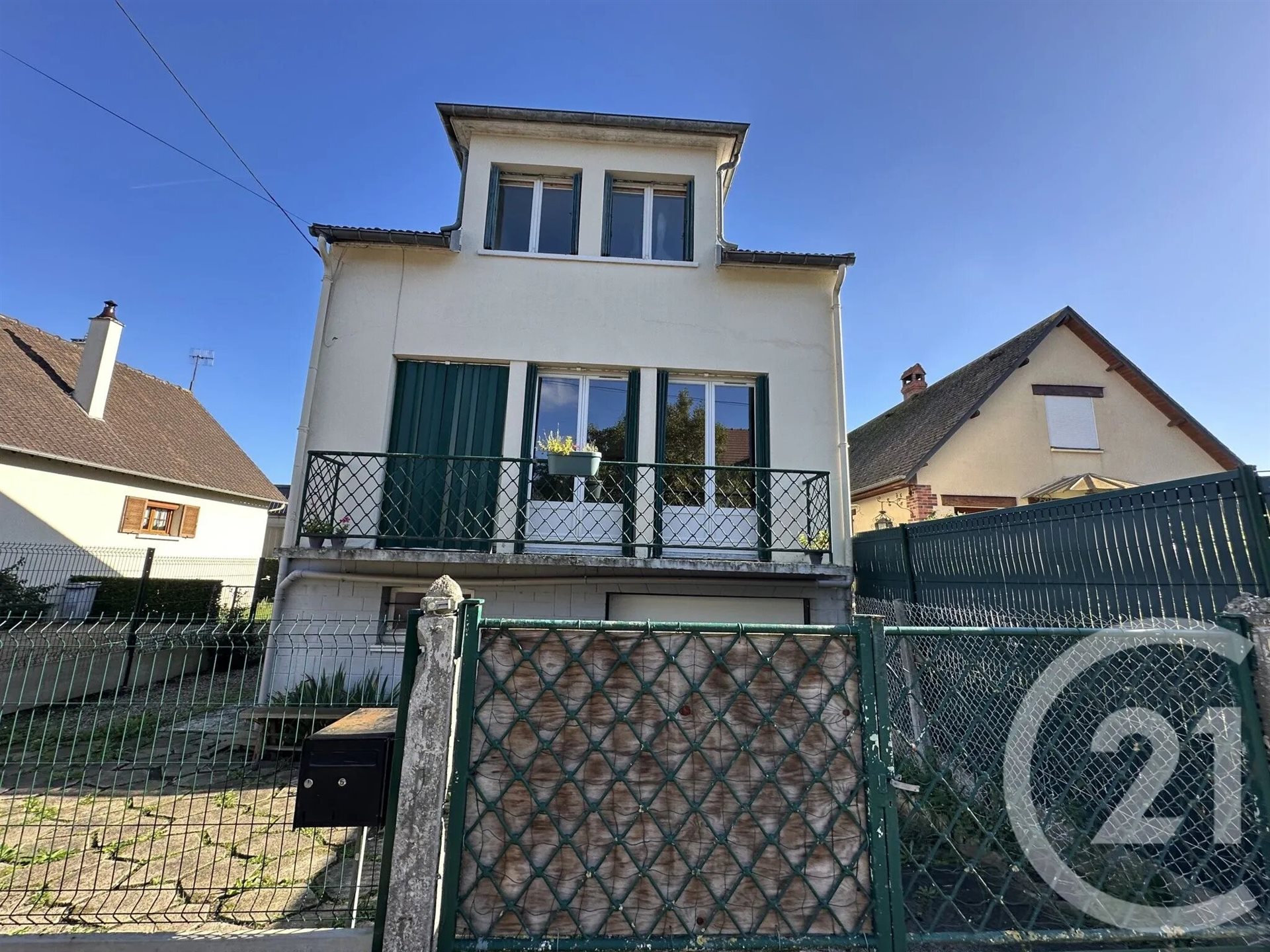 Maison à vendre, 77m², Gisors