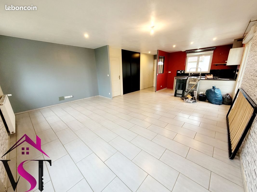 Maison à louer, 86m², Auxonne