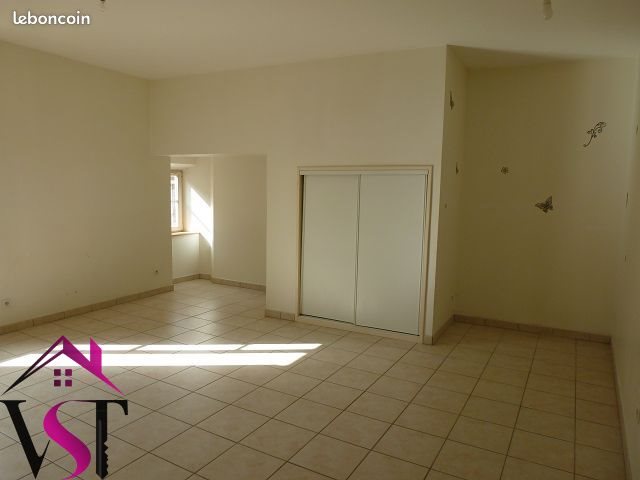 Appartement à louer, 45m², Auxonne