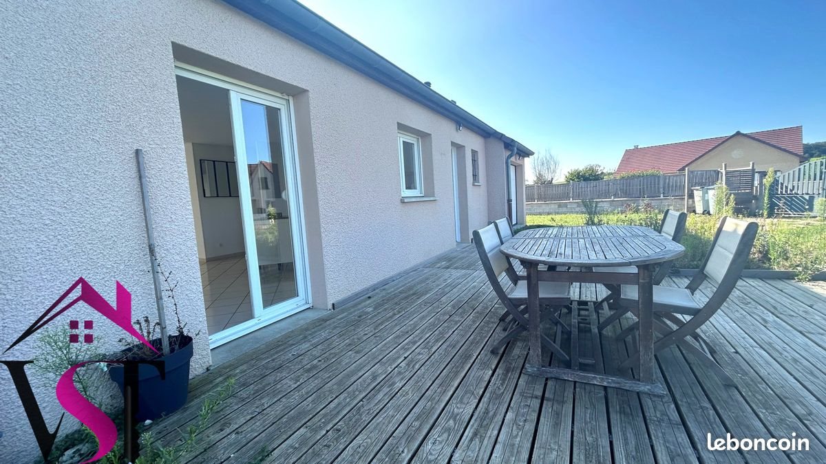 Maison à louer, 71m², Auxonne