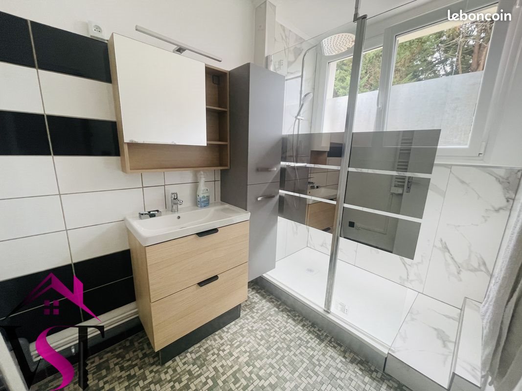 Appartement à louer, 82m², Auxonne