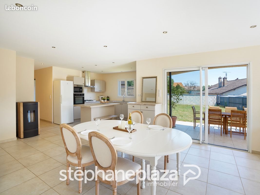 Maison à vendre, 107m², Varennes-lès-Mâcon