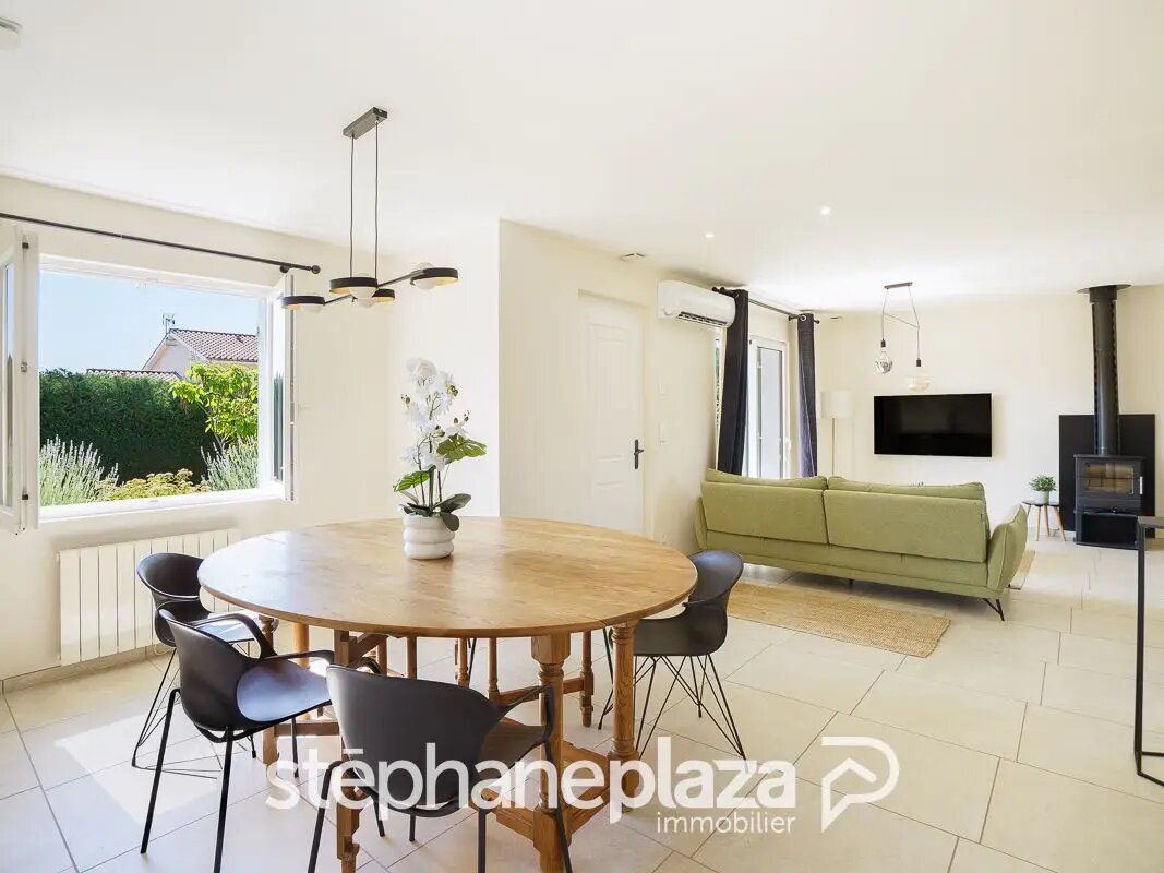 Maison à vendre, 120m², Juliénas