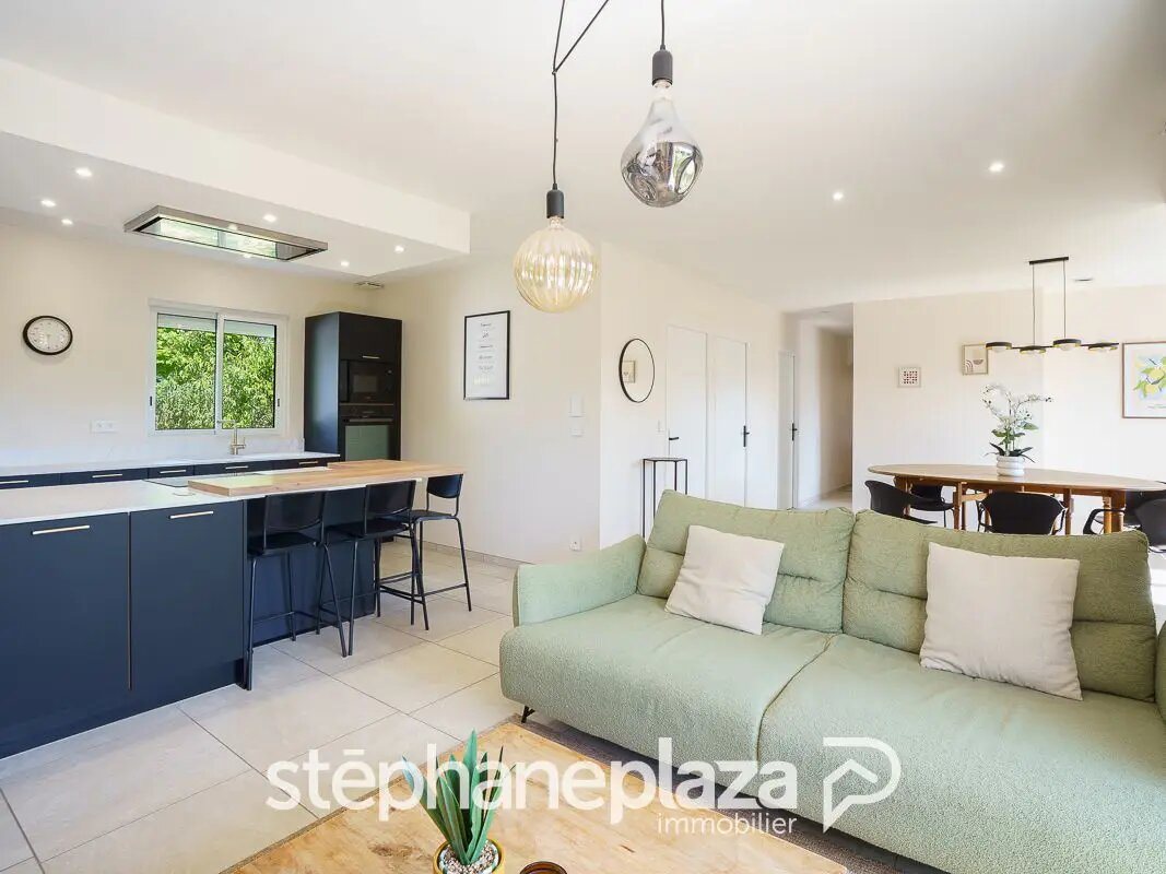 Maison à vendre, 120m², Juliénas