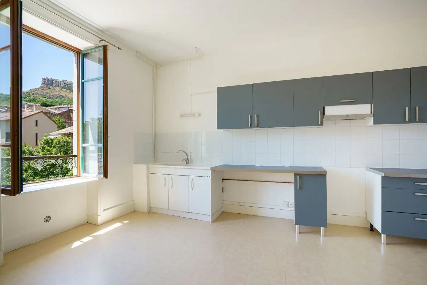Appartement à louer, 89m², Solutré-Pouilly