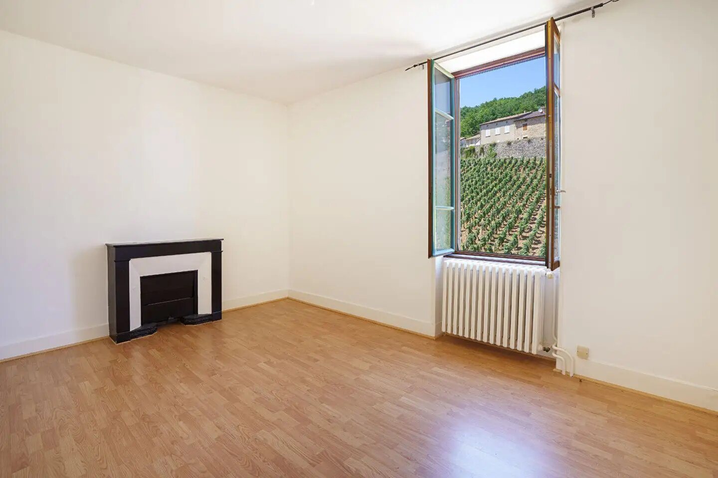 Appartement à louer, 89m², Solutré-Pouilly