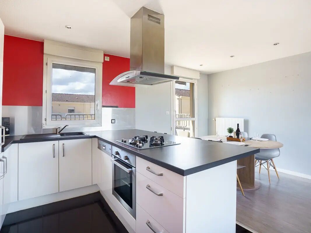 Appartement à vendre, 70m², Saint-Laurent-sur-Saône