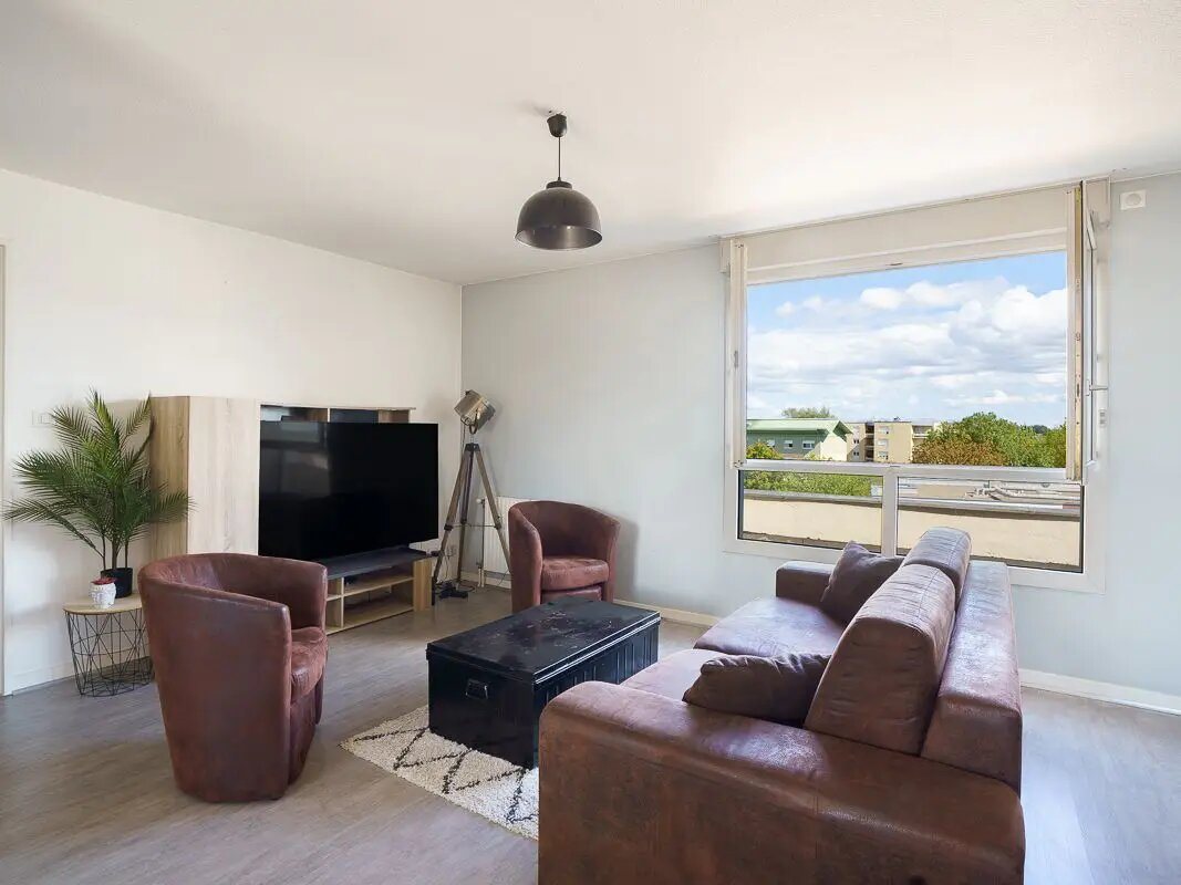 Appartement à vendre, 70m², Saint-Laurent-sur-Saône